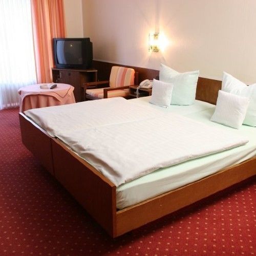 אוזקירכן Hotel Restaurant Rothkopf מראה חיצוני תמונה
